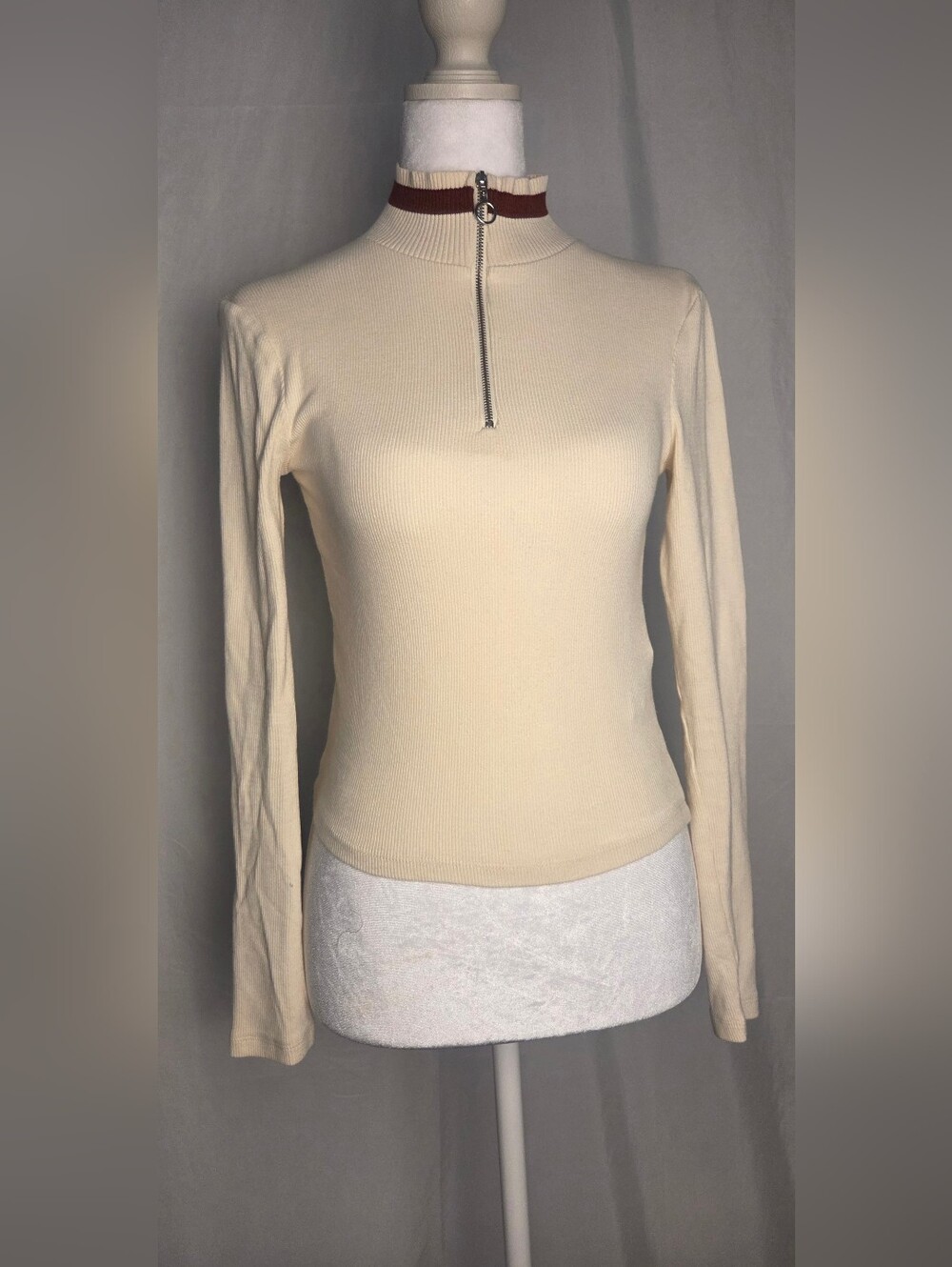 Zara Cream Ribbed Long-Sleeve Mock Neck Top with Zip and Burgundy Trim